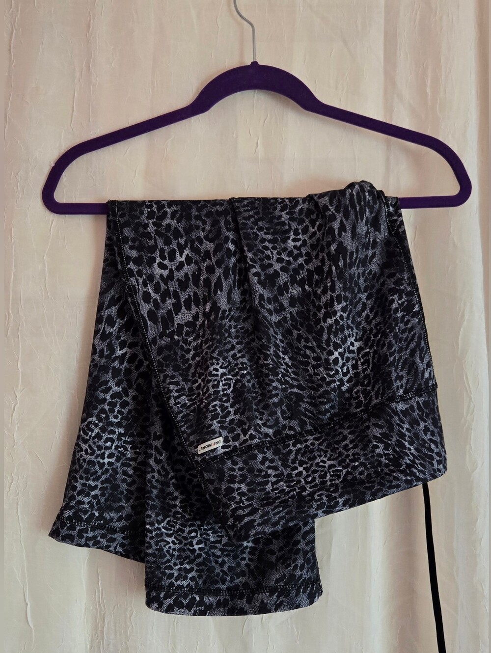 Black and Gray Leopard Capri Leggings